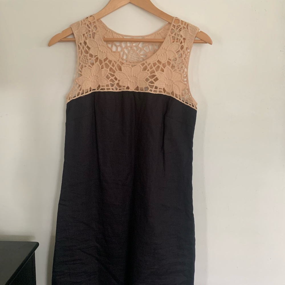 LOFT Tan and Black Sheath Mini Dress Sleeveless Scoop Neck